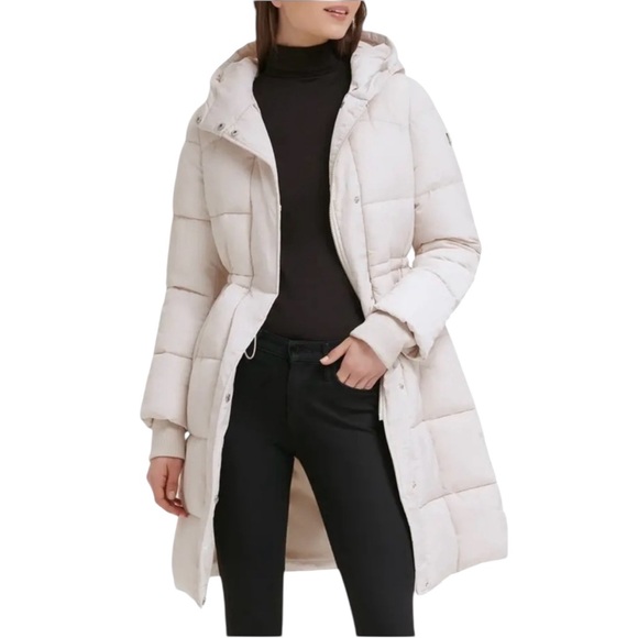 NWT Kenneth Cole NY Women’s Memory 3/4 Length Puffer Coat Warm Cozy - Picture 2 of 11